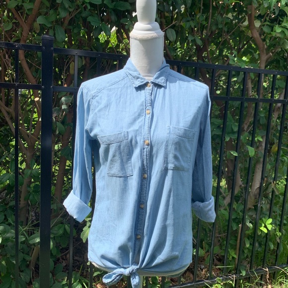 Hollister Tops - Hollister Long Sleeves Button Down Shirt S C64 Hollister Tops - Hollister Long Sleeves Button Down Shirt S C64